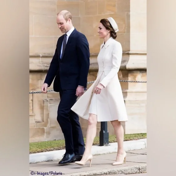 Whistles 'Lina' Dobby Pleated Skirt in Ivory-ASO Kate Middleton-UK12/US8 - Picture 8 of 10